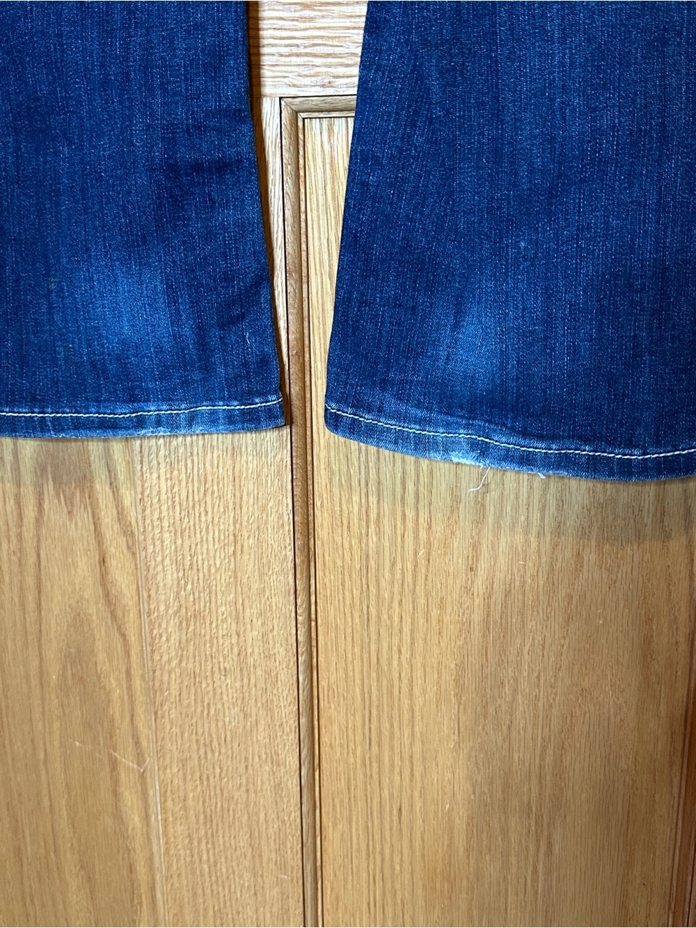 Ariat REAL Denim Jeans Womens 27R Boot Cut Stone Wash Western Cowgirl - Picture 3 of 6